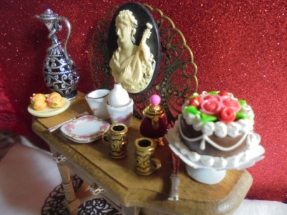 Victorian Dollhouse, tea cart, dollhouse furniture,